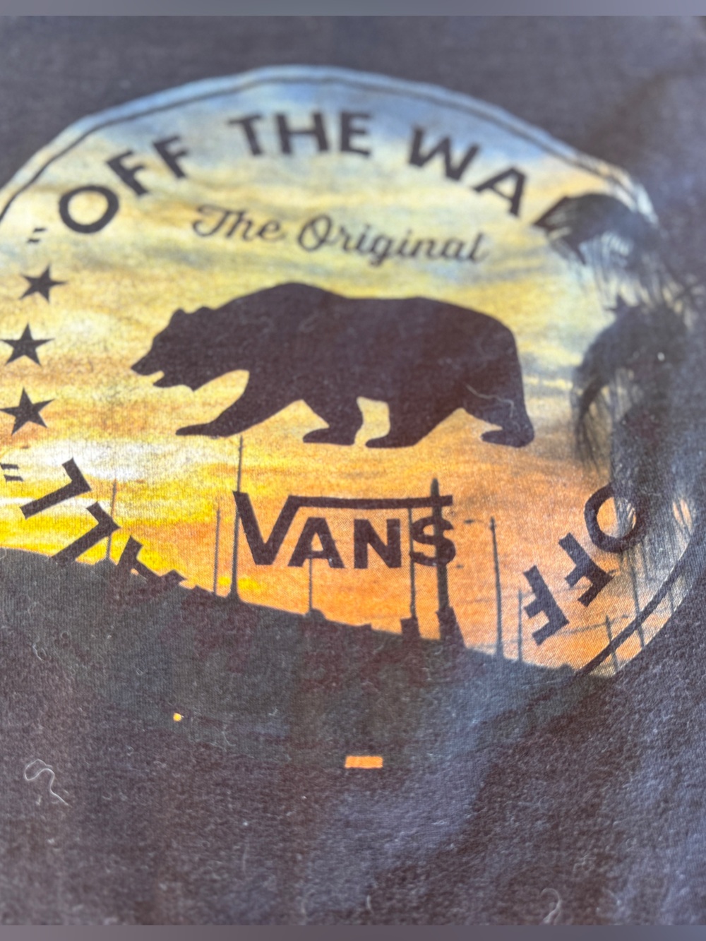 Vans Bear Off the Wall Black Tee Size M